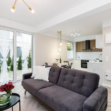 Modern Studio Apartments Poznan City Center By Noclegi Renters Exterior photo