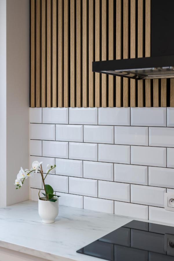 Modern Studio Apartments Poznan City Center By Noclegi Renters Exterior photo